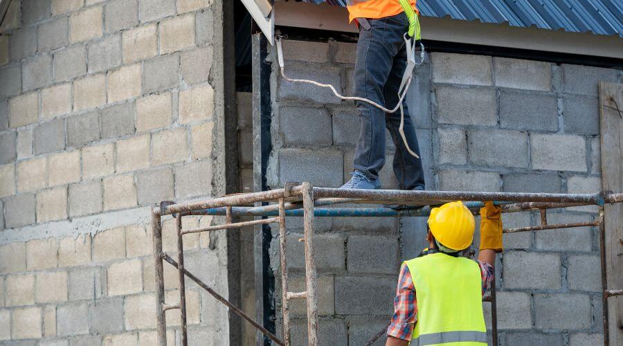 Expert Emergency Roof Repairs services in Searsmont, ME